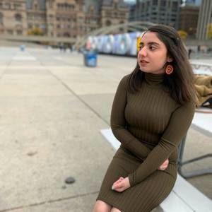 Meet your Posher, Haniya